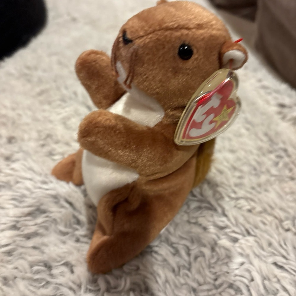 TY Original Beanie Baby Nuts The Squirrel 1996 Has Both Tags Bushy Tail